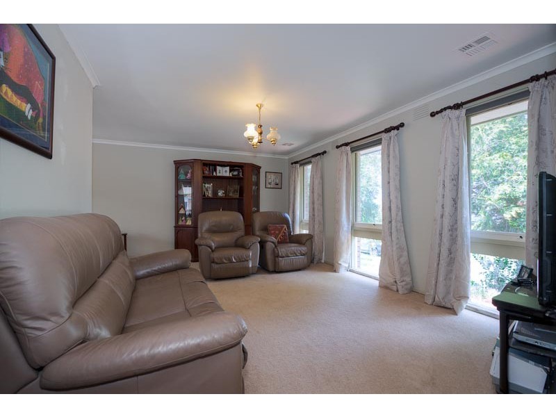 4 Kelly Street, Sunbury VIC 3429