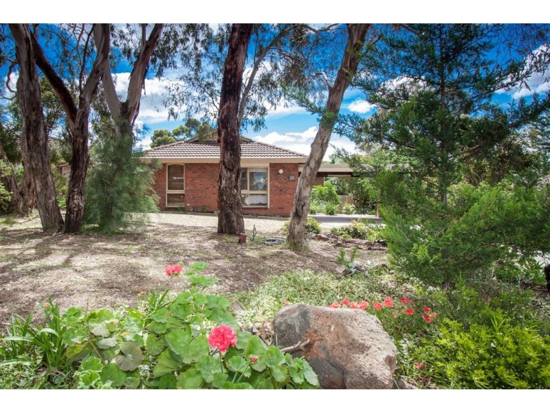4 Counsel Court, Sunbury VIC 3429