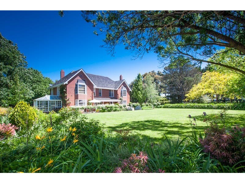 107 Stokes Lane East, Riddells Creek VIC 3431
