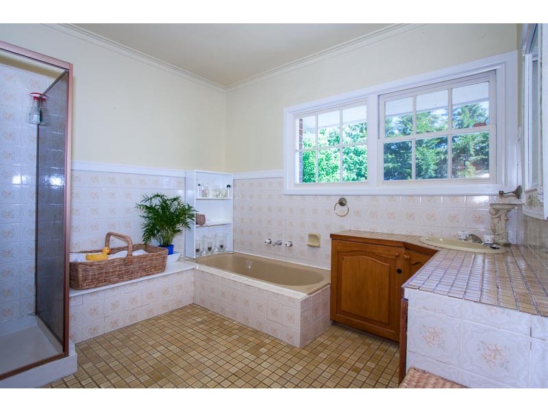107 Stokes Lane East, Riddells Creek VIC 3431