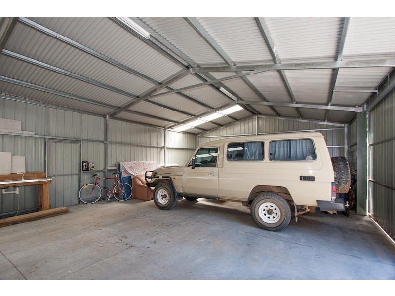 107 Stokes Lane East, Riddells Creek VIC 3431