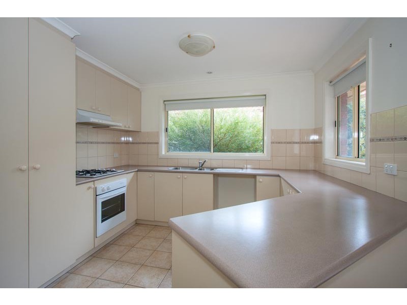 3/40 Ligar Street, Sunbury VIC 3429