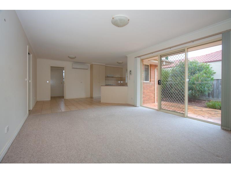 3/40 Ligar Street, Sunbury VIC 3429