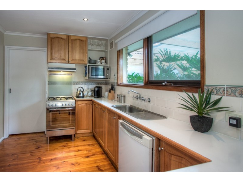 110 CHARTER ROAD WEST, Sunbury VIC 3429