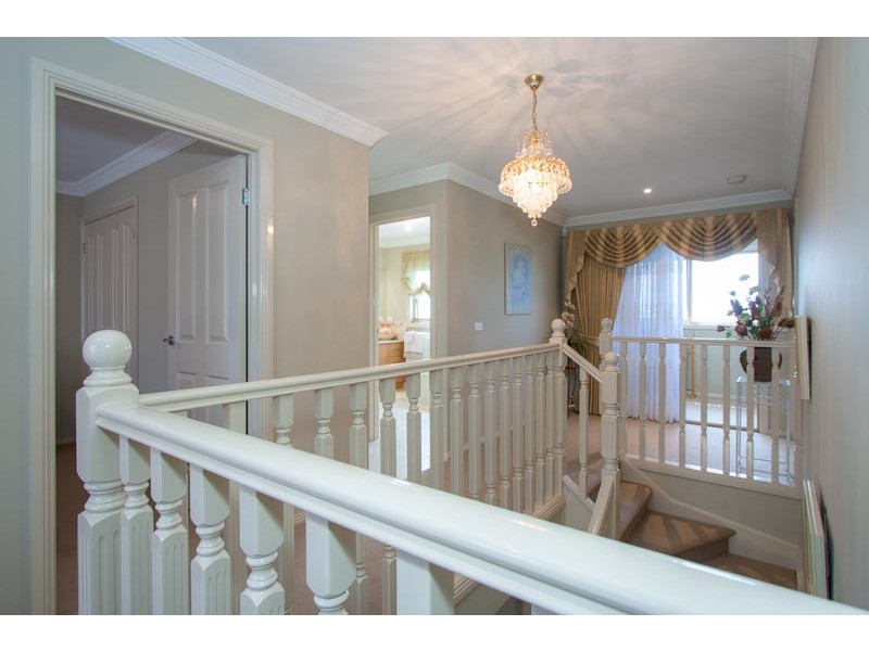 24 Long Drive, Sunbury VIC 3429