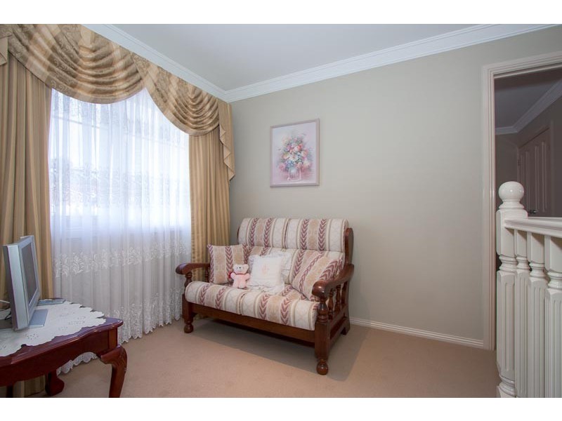 24 Long Drive, Sunbury VIC 3429