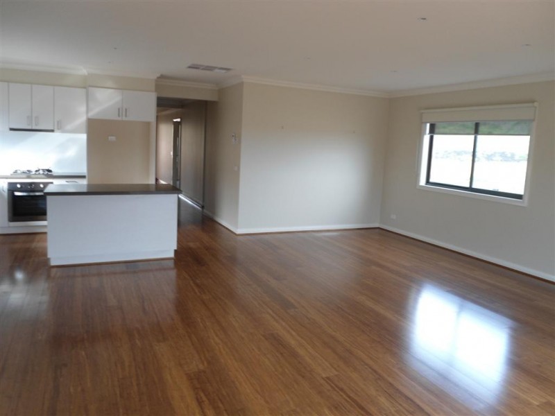 18 THE MEWS, Sunbury VIC 3429