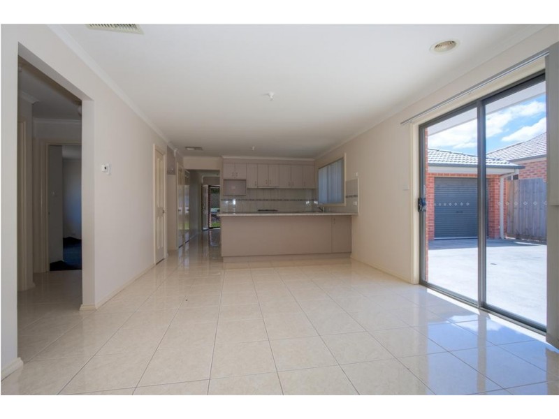 29 Fingleton Crescent, Sunbury VIC 3429