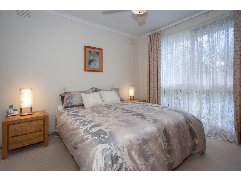 49 McKell Avenue, Sunbury VIC 3429