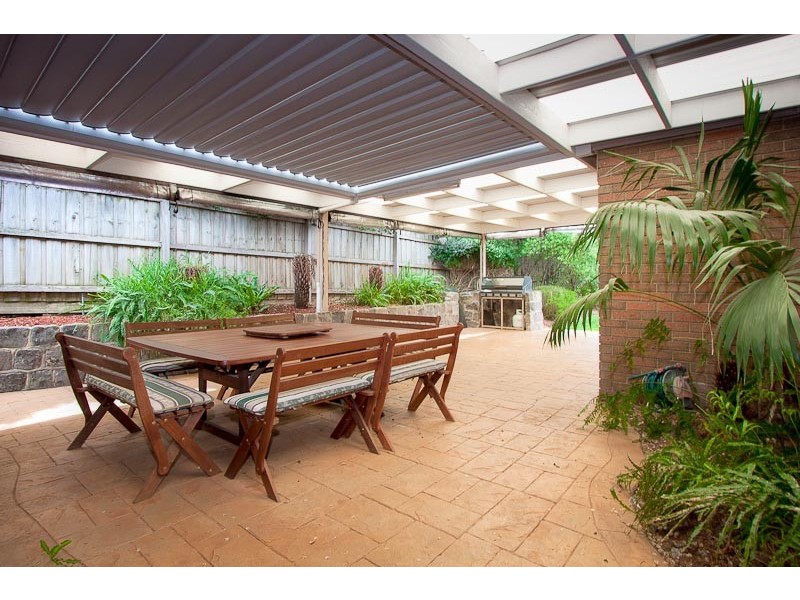 20 HEATHERBRAE CRESCENT, Sunbury VIC 3429