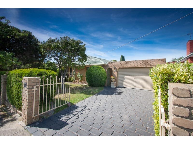 117 Gap Road, Sunbury VIC 3429
