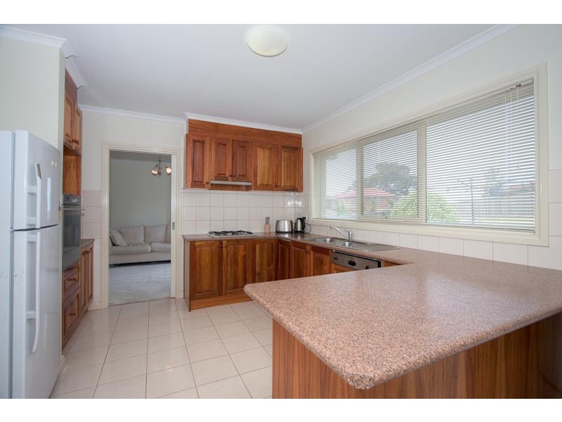3 Riverview Terrace, Sunbury VIC 3429
