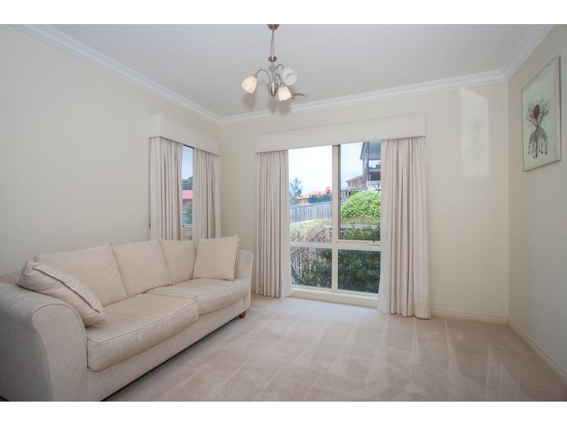 3 Riverview Terrace, Sunbury VIC 3429