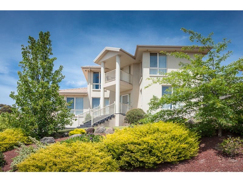 3 Riverview Terrace, Sunbury VIC 3429