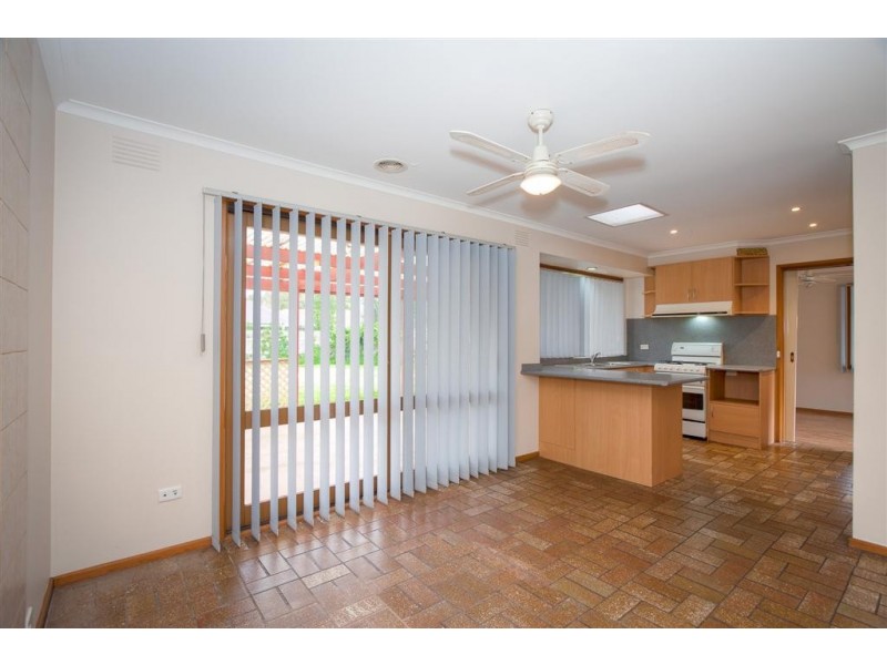 9 Gullane Drive, Sunbury VIC 3429