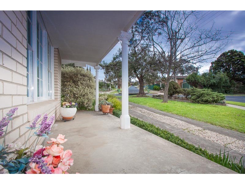 10 Drysdale Street, Sunbury VIC 3429