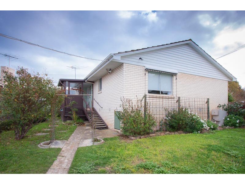 10 Drysdale Street, Sunbury VIC 3429