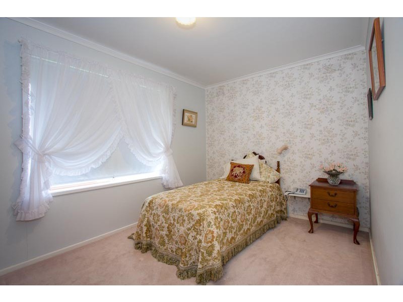 10 Drysdale Street, Sunbury VIC 3429