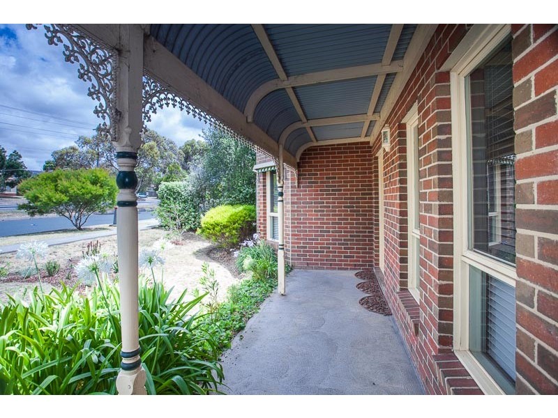 72 Gap Road, Sunbury VIC 3429