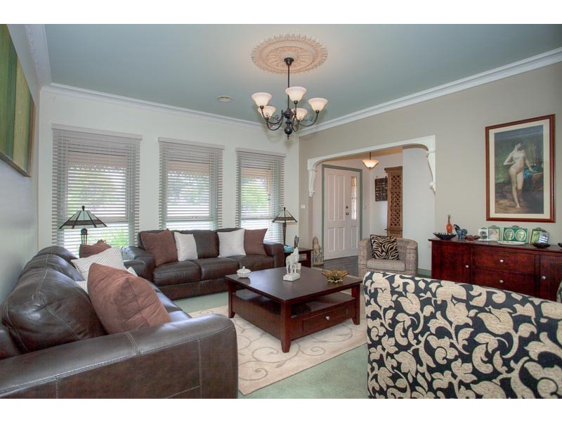 72 Gap Road, Sunbury VIC 3429