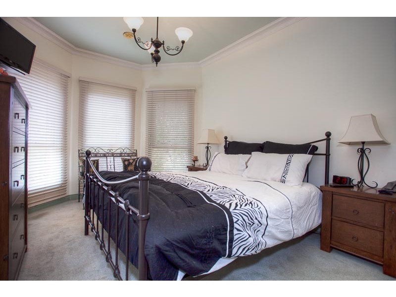 72 Gap Road, Sunbury VIC 3429