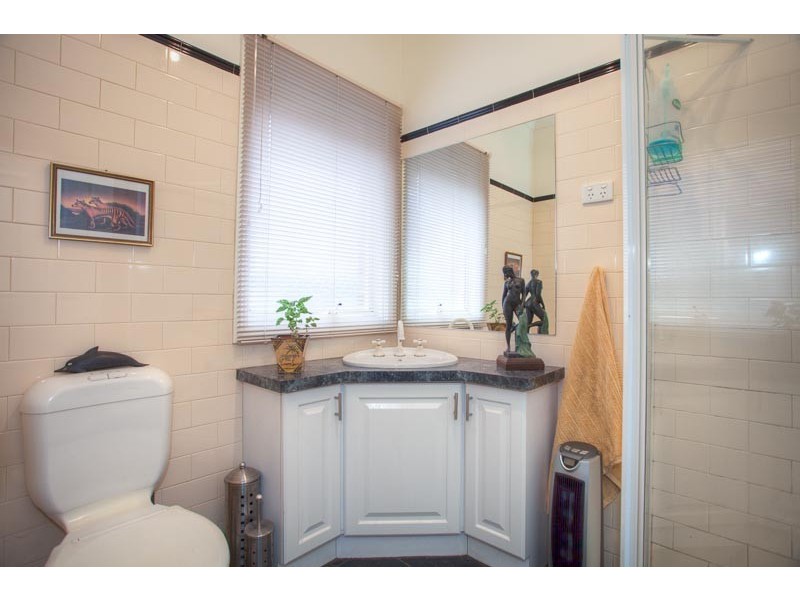 72 Gap Road, Sunbury VIC 3429