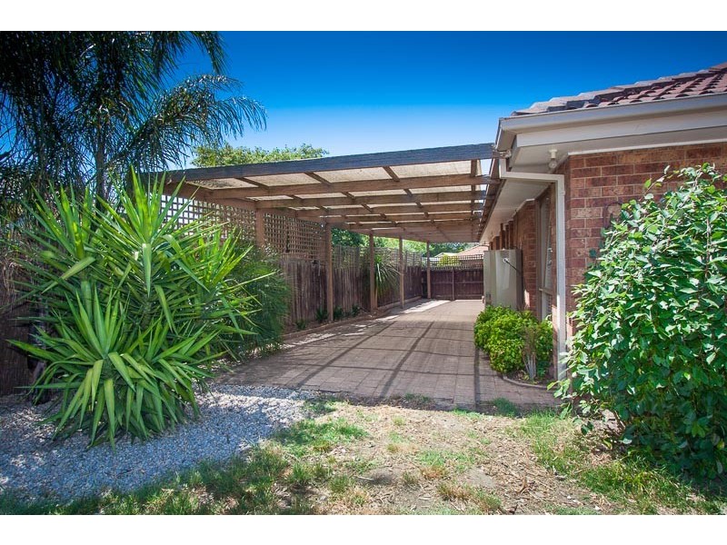 2 Gorton Court, Sunbury VIC 3429