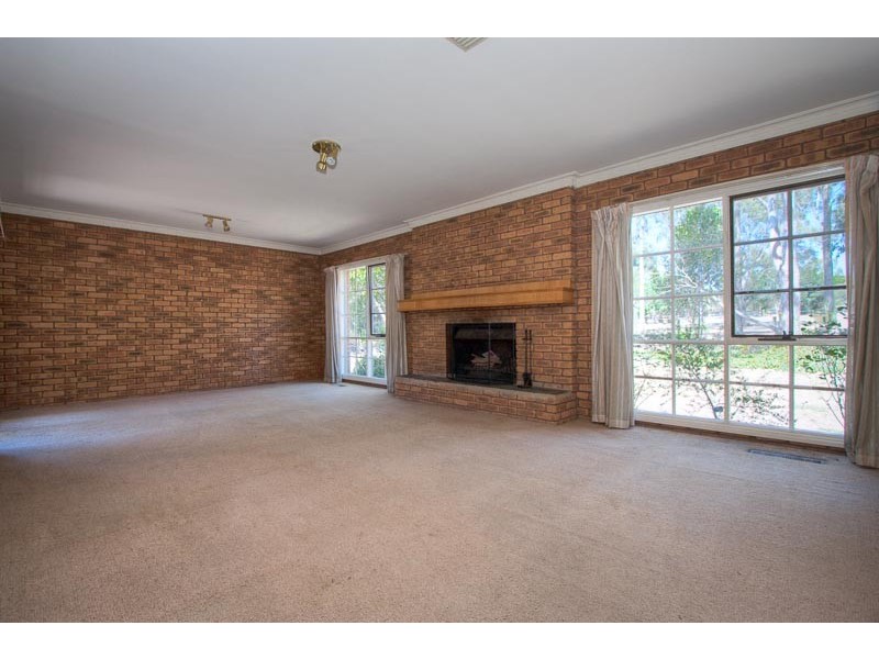 60 Homestead Way, Sunbury VIC 3429