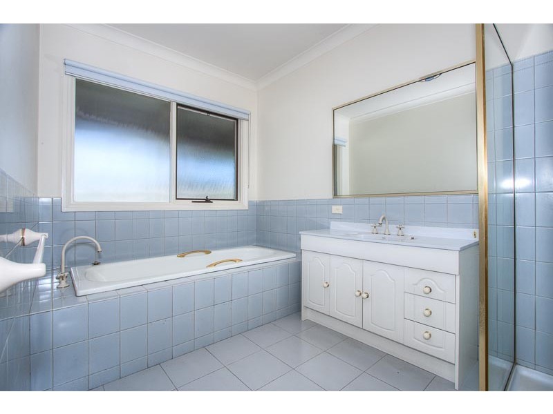 60 Homestead Way, Sunbury VIC 3429