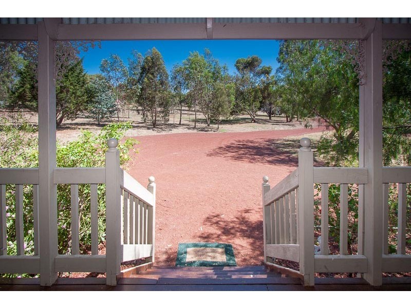 60 Homestead Way, Sunbury VIC 3429