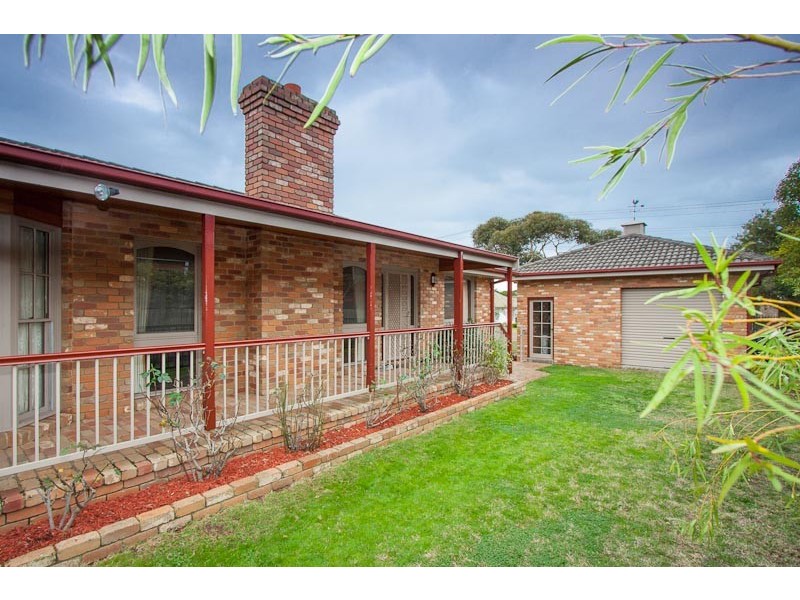 60 Anderson Road, Sunbury VIC 3429