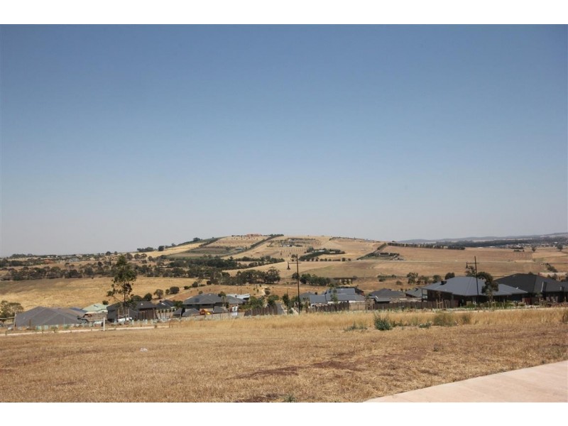 1 Buckingham Place, Sunbury VIC 3429