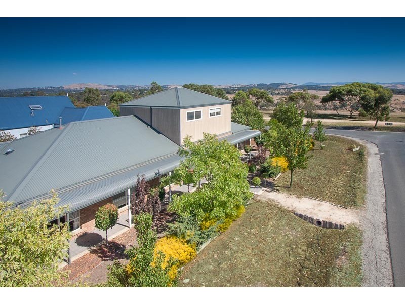 30 The Skyline, Sunbury VIC 3429