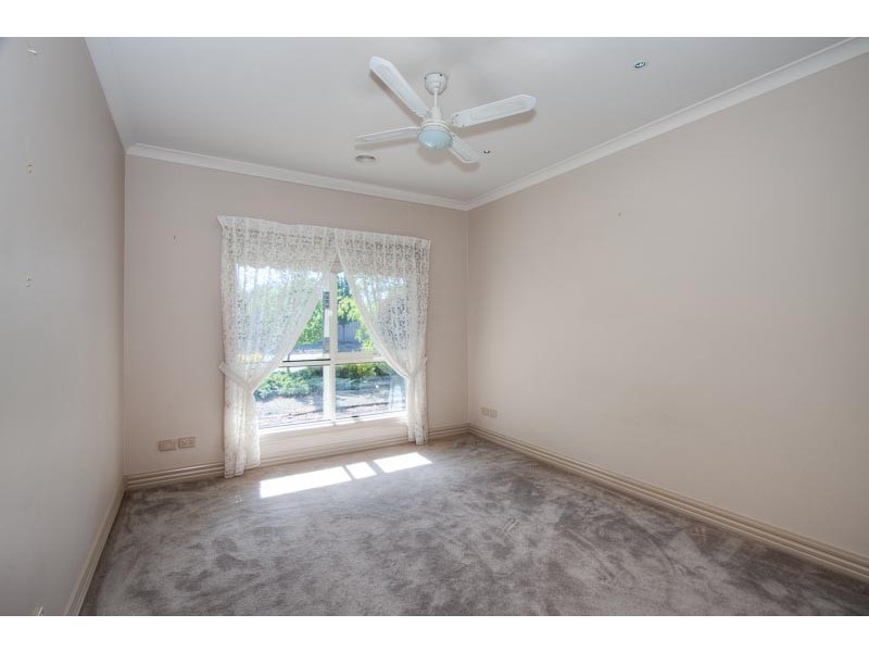 30 The Skyline, Sunbury VIC 3429