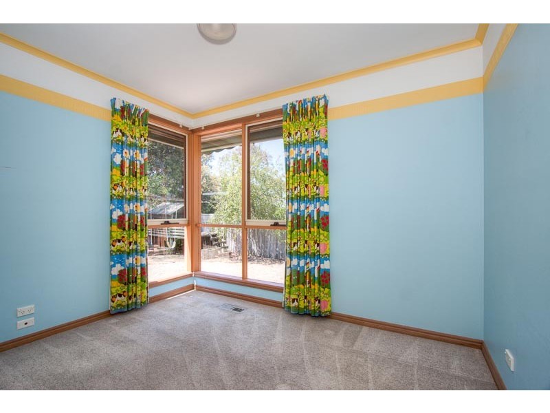 8 Heatherbrae Crescent, Sunbury VIC 3429