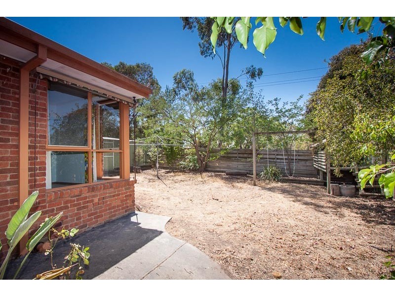 8 Heatherbrae Crescent, Sunbury VIC 3429