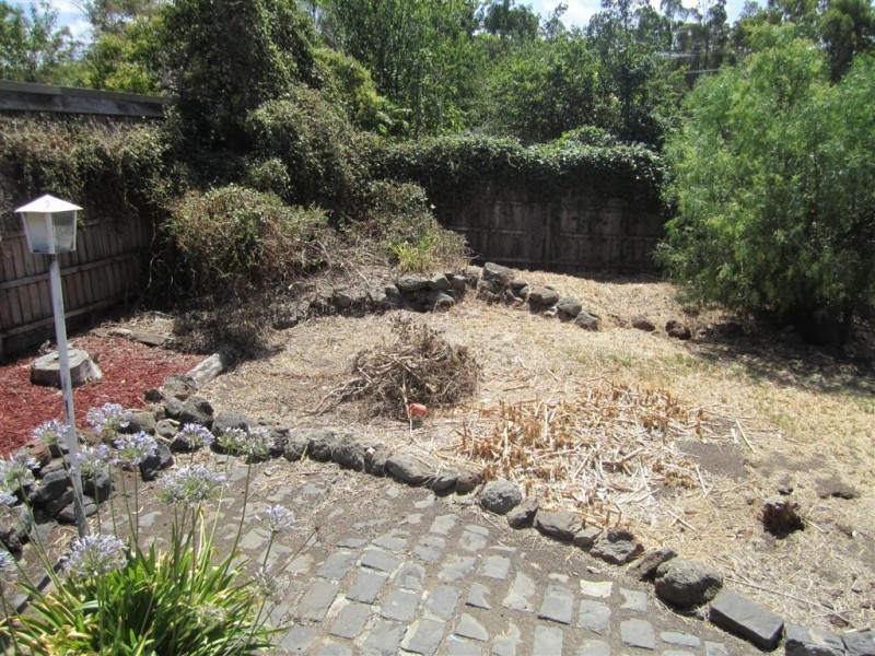 22 Higgins Avenue, Sunbury VIC 3429