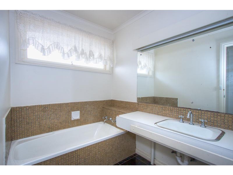 137 Reservoir Road, Sunbury VIC 3429