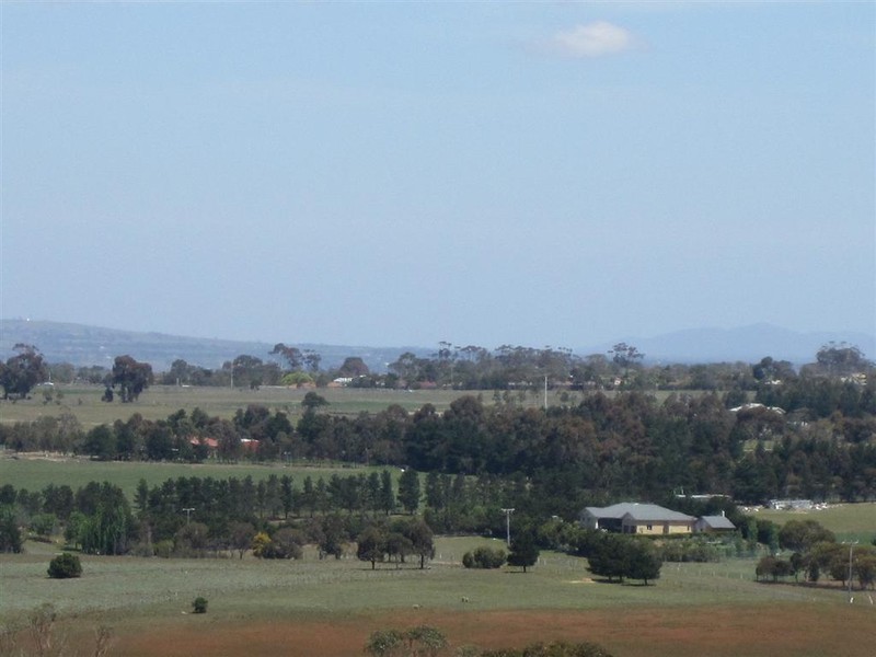 160 Belleview Drive, Sunbury VIC 3429