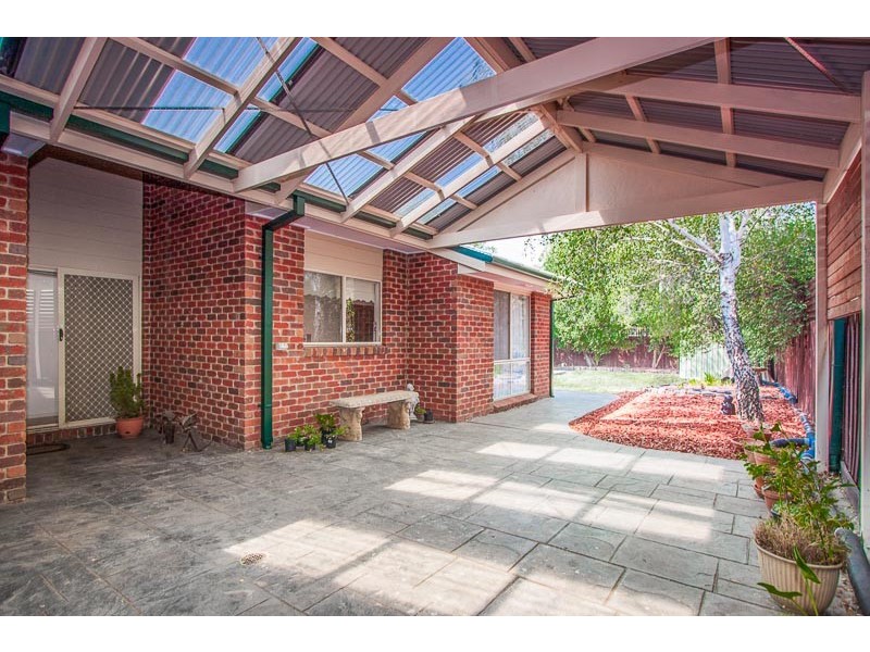 11 Yarck Court, Sunbury VIC 3429