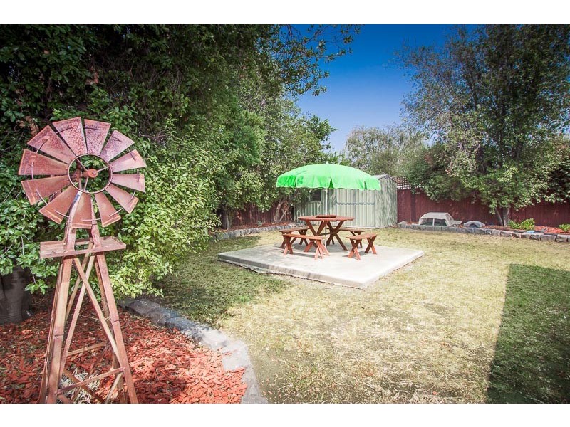 11 Yarck Court, Sunbury VIC 3429
