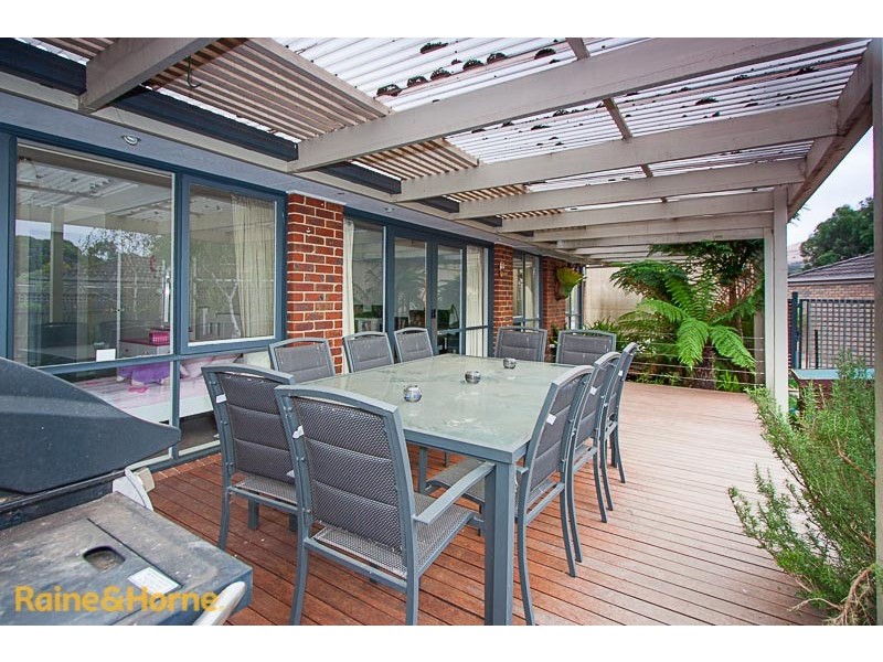 4 Tracie Court, Sunbury VIC 3429