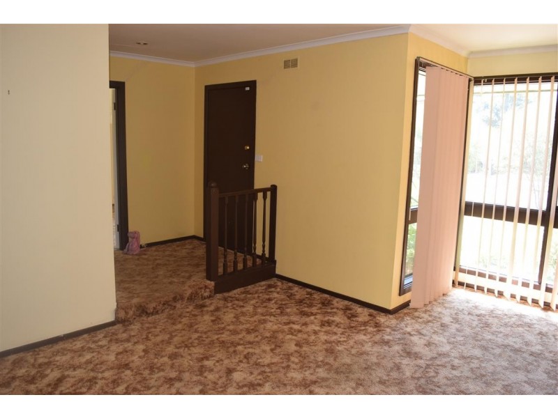 9 Leichardt Street, Sunbury VIC 3429