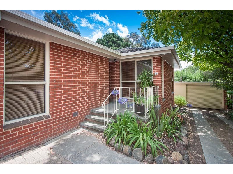 50 Higgins Avenue, Sunbury VIC 3429