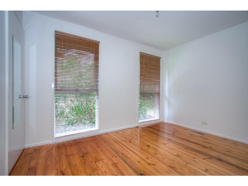 50 Higgins Avenue, Sunbury VIC 3429