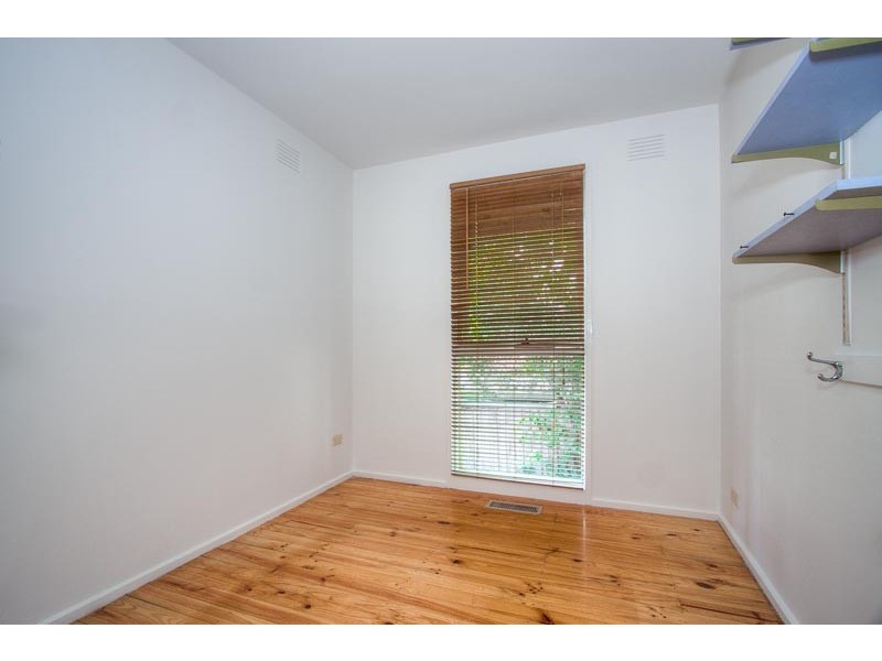 50 Higgins Avenue, Sunbury VIC 3429