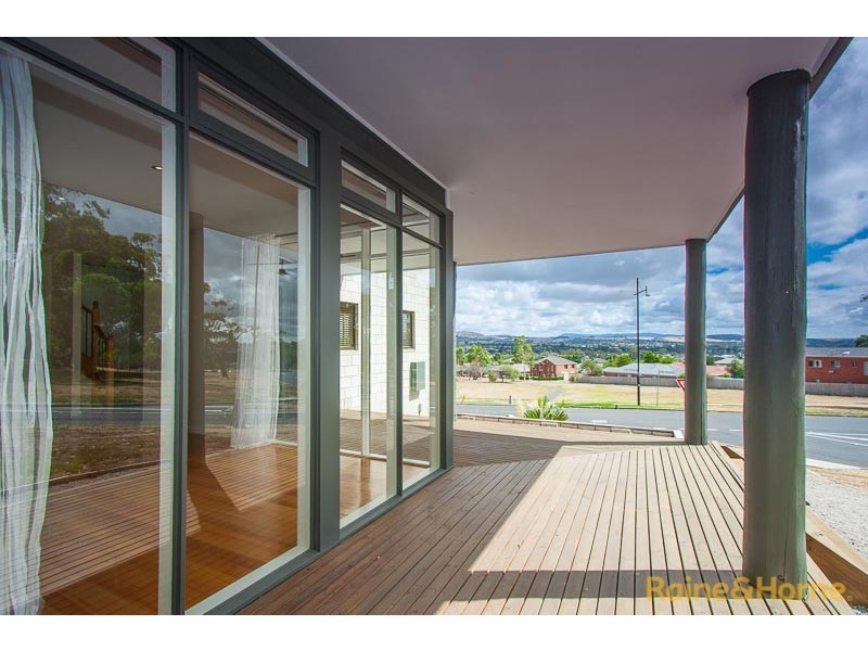 1 Outlook Way, Sunbury VIC 3429