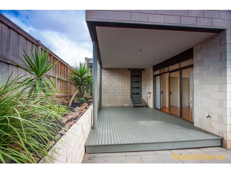 1 Outlook Way, Sunbury VIC 3429
