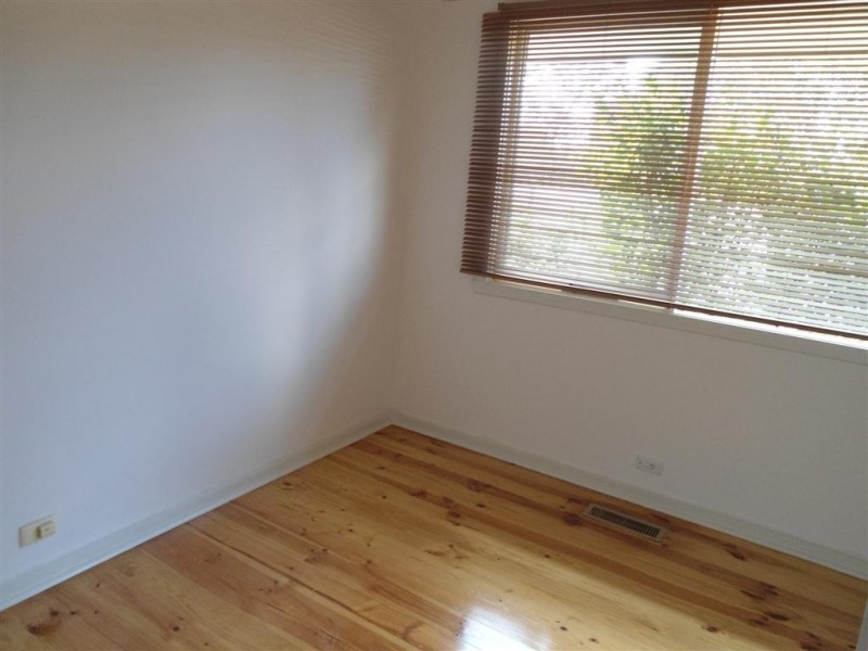 14 FREMANTLE STREET, Sunbury VIC 3429