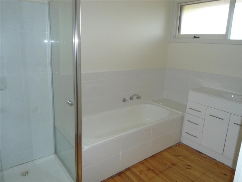 14 FREMANTLE STREET, Sunbury VIC 3429